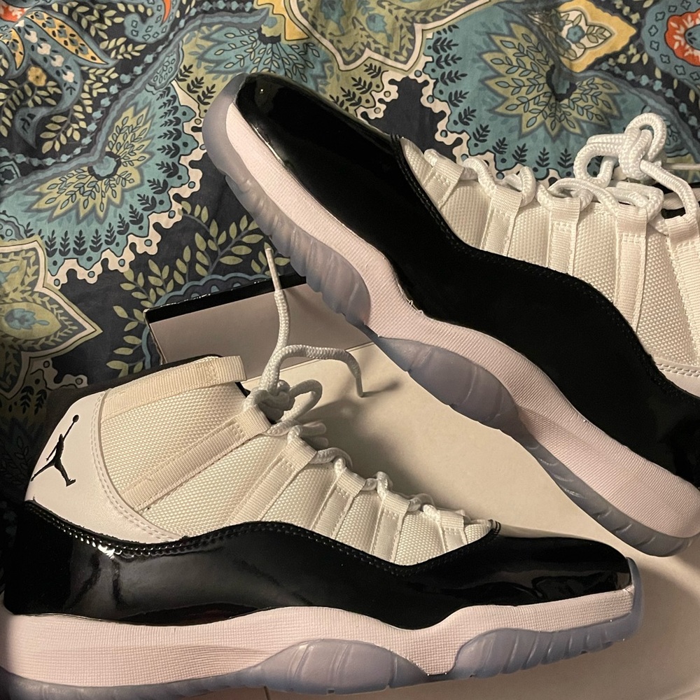 Jordan 11 Reps